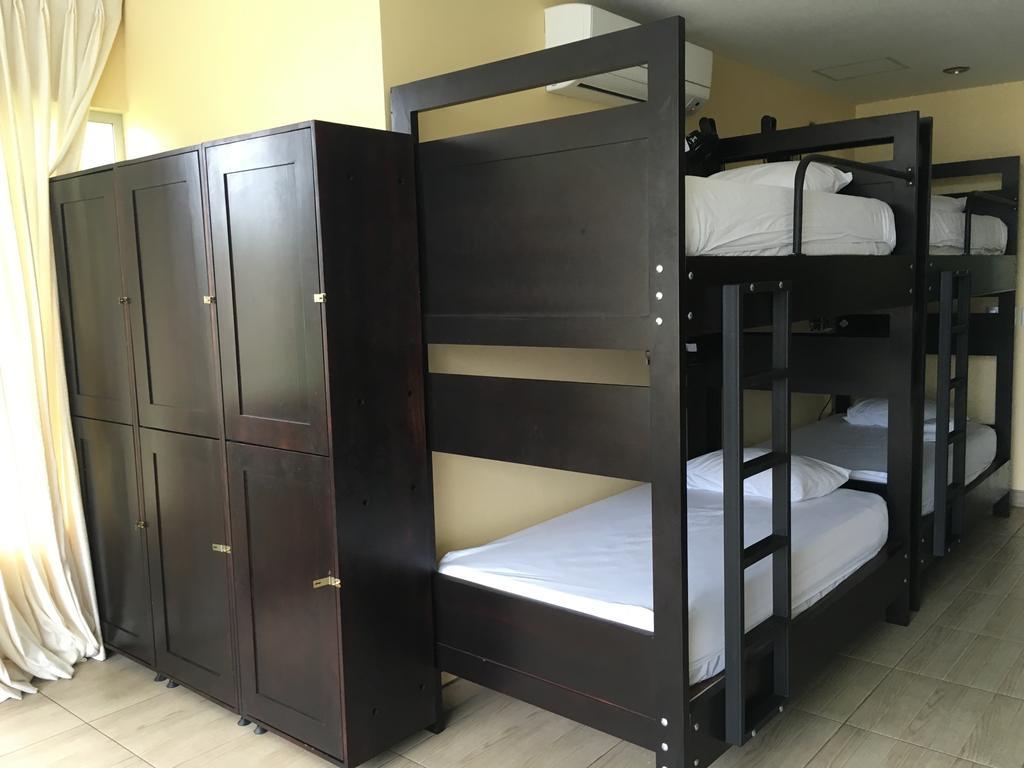 Room2Board Hostel And Surf School Jaco Luaran gambar